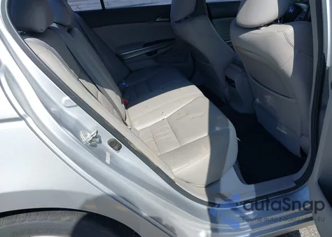 2010 Honda Accord 2.4 Ex-L z USA, uszkodzony, nr VIN 1HGCP2F89AA086374